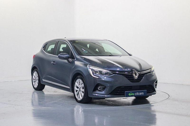 Usado Renault Clio V Zen 101 CV (74 kW) 2020 Gris / plata Berlina