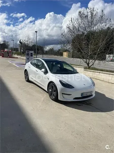 Używany Tesla Model 3 366 kW (498 KM) 2021 Eléctrico Sedan/Limuzyna
