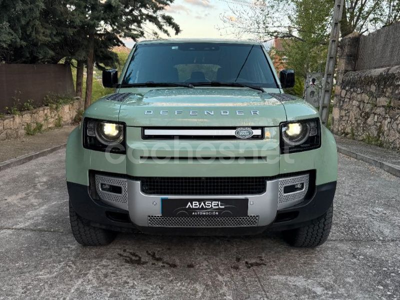 Usado Land Rover Defender 404 CV (297 kW) 2023 Verde SUV