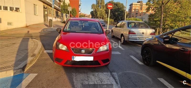 Rojo Usado 2015 Seat Ibiza I-Tech Berlina | 3500 € (Buen precio) - Imagen 1/4
