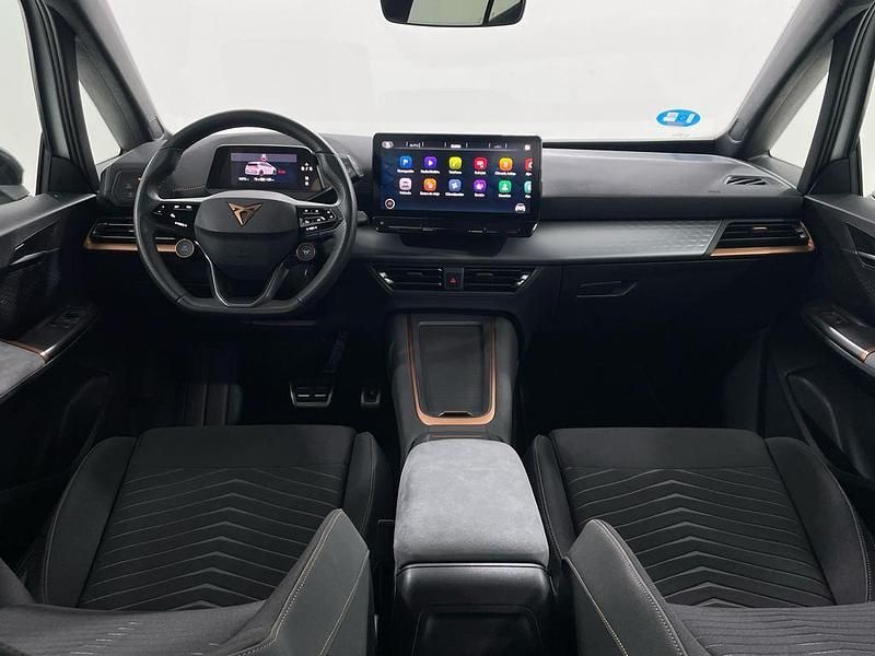 Usado Cupra Born e-Boost 169 kW (231 CV) 2023 Blanco Utilitario