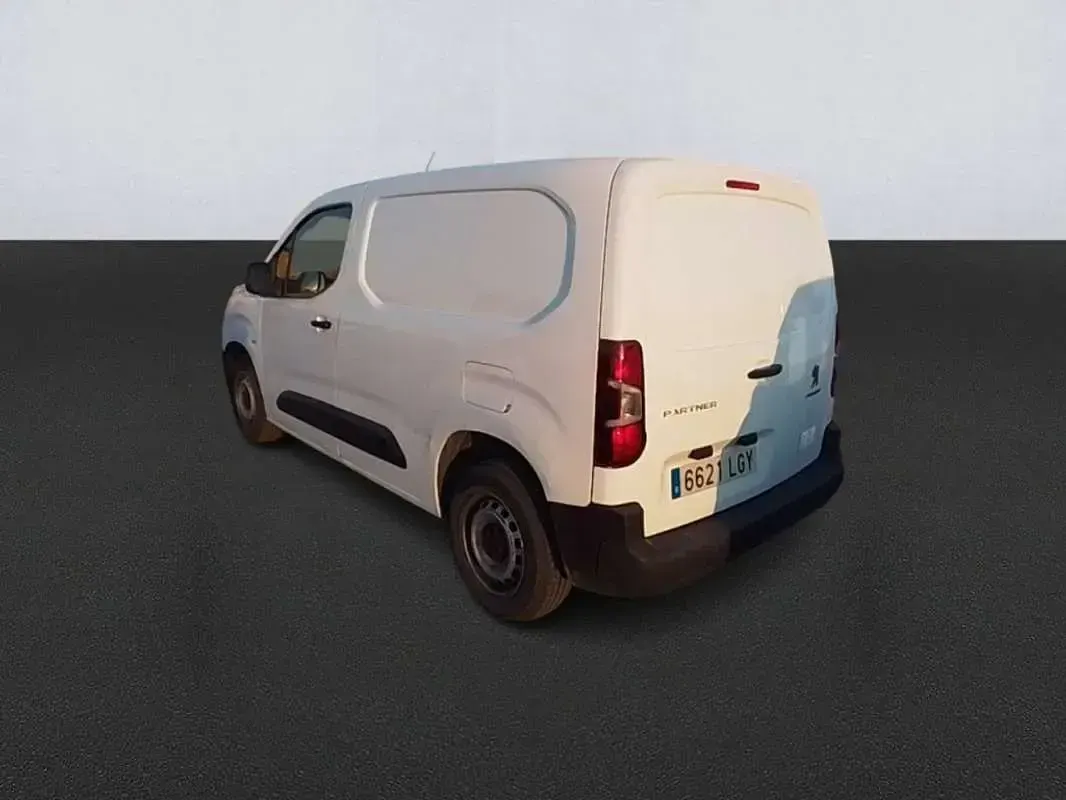Usado Peugeot Partner S 102 CV (75 kW) 2020 Blanco Monovolumen