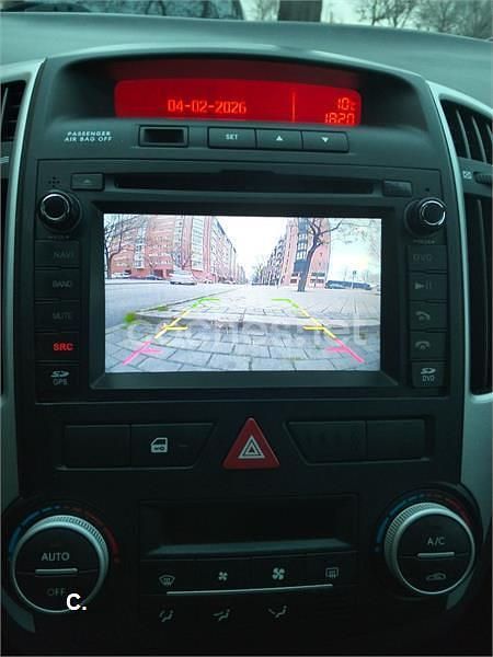 Usado Kia ProCeed 90 CV (66 kW) 2010 Blanco Utilitario