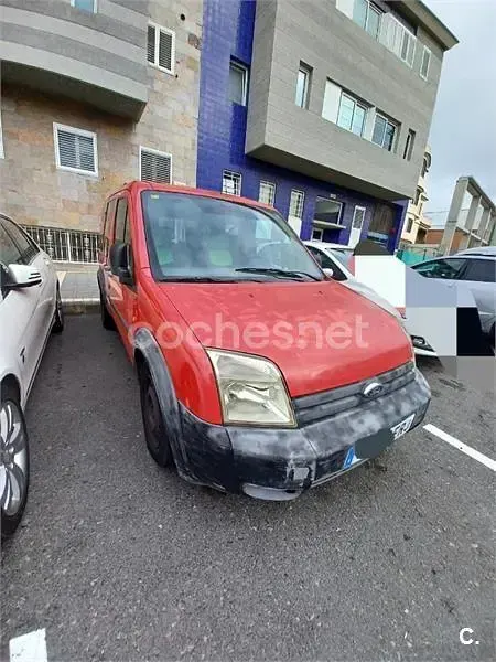 Usado Ford Transit Connect Ambiente 75 CV (55 kW) 2015 Rojo Monovolumen