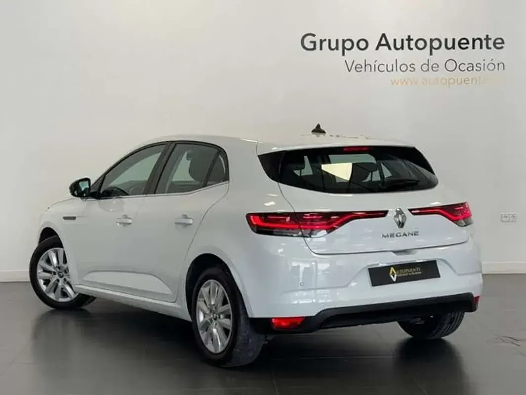 Usado Renault Mégane Business 116 CV (85 kW) 2022 Blanco Utilitario