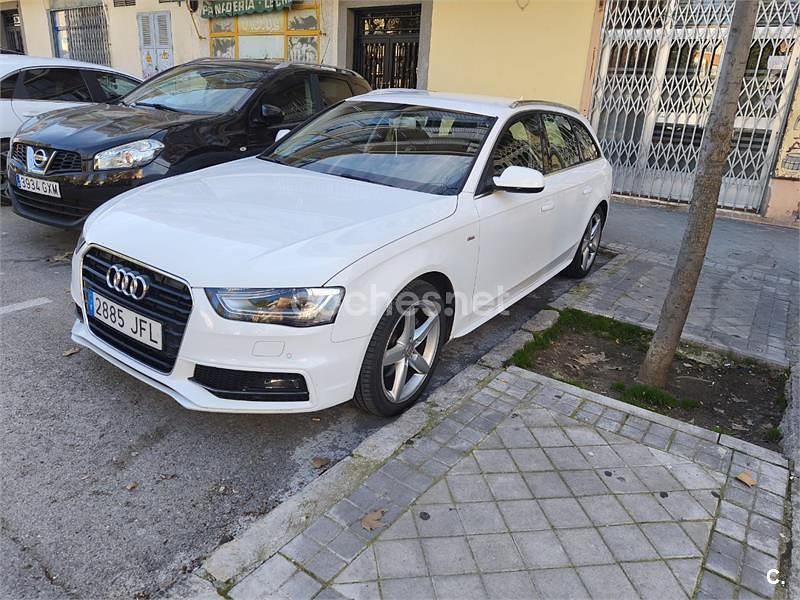 Usado Audi A4 S-Line 150 CV (110 kW) 2015 Blanco Familiar