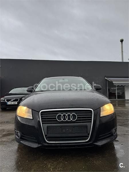 Usado Audi A3 Ambiente 140 CV (102 kW) 2008 Negro Utilitario