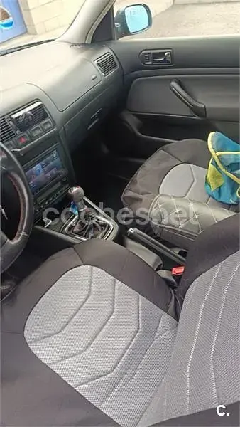 Usado VW Golf IV Advance 110 CV (80 kW) 2001 Negro Berlina