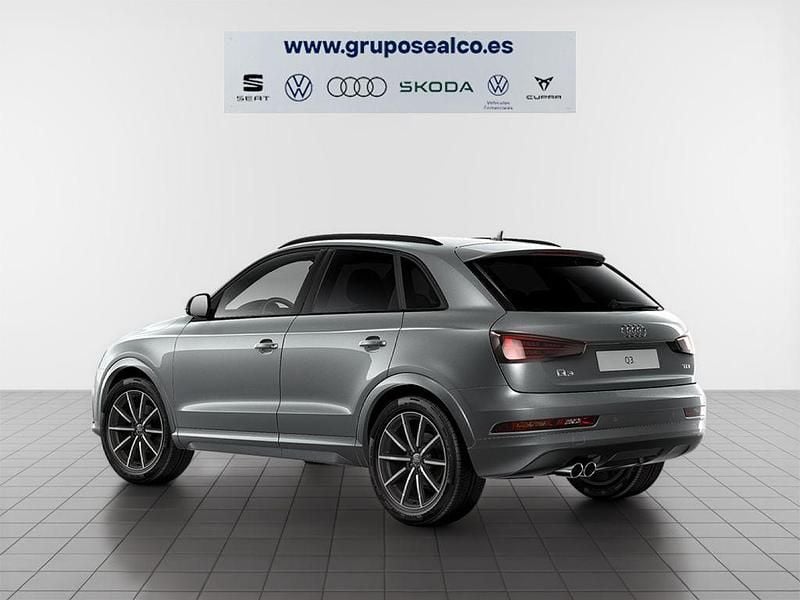 Usado Audi Q3 Sport 150 CV (110 kW) 2018 Gris / plata SUV