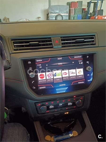 Usado Seat Ibiza FR 115 CV (84 kW) 2019 Rojo Utilitario