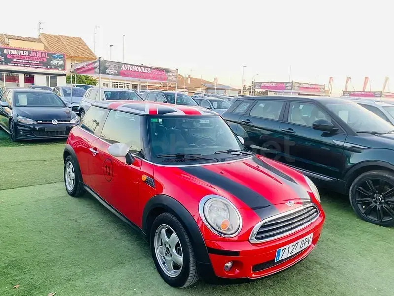Usado Mini ONE 95 CV (69 kW) 2009 Rojo Utilitario