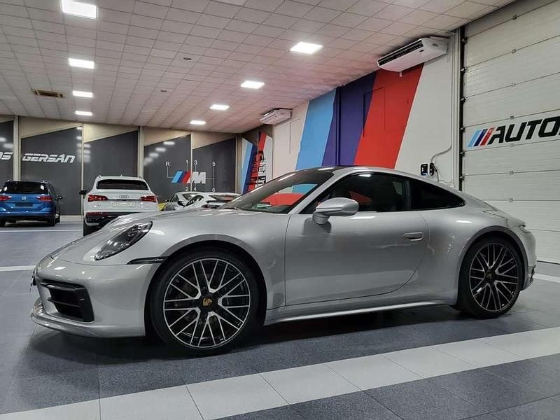 Usado Porsche 911 Carrera 385 CV (283 kW) 2023 Gris Coupe