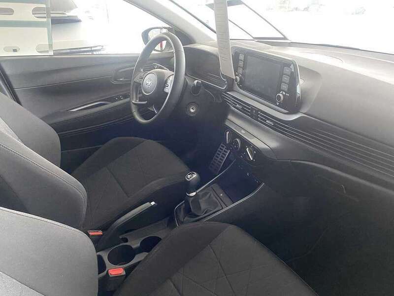 Usado Hyundai Bayon 84 CV (61 kW) 2023 Blanco SUV