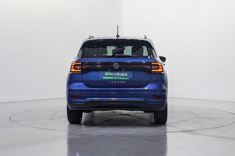 Usado VW T-Cross Sport 150 CV (110 kW) 2022 Azul SUV