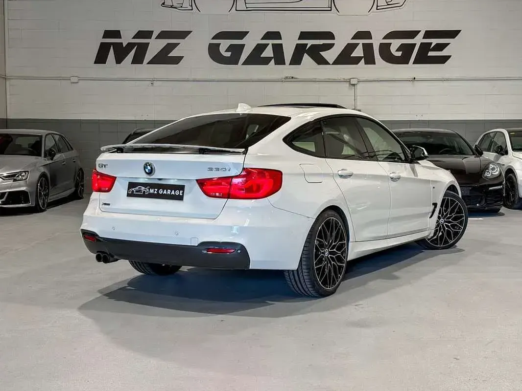 Usado BMW 330 Comfort Edition 252 CV (185 kW) 2016 Blanco Berlina