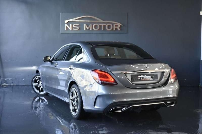 Usado Mercedes C200 160 CV (117 kW) 2019 Gris / plata Berlina
