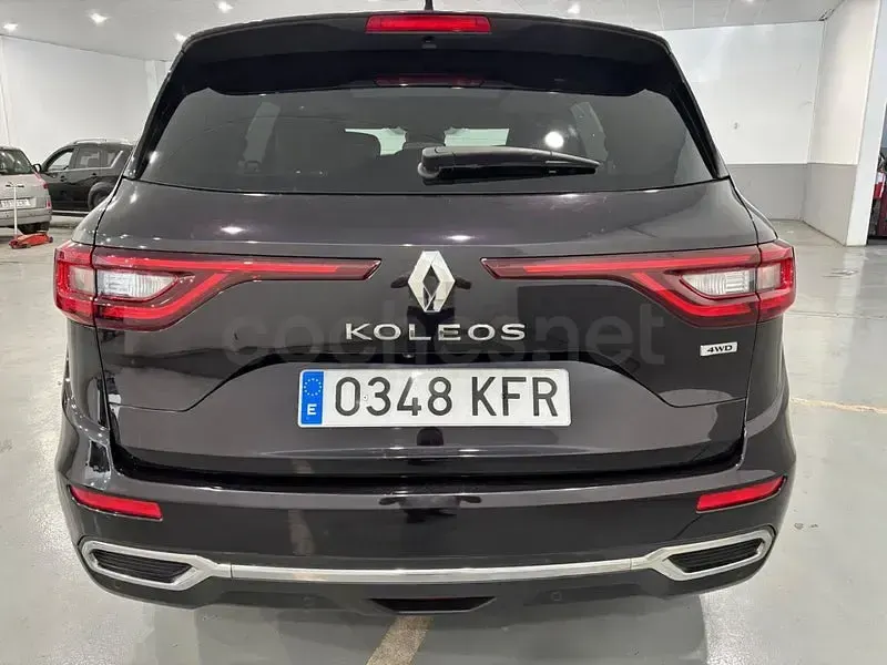 Usado Renault Koleos Initiale Paris 175 CV (128 kW) 2018 Negro SUV