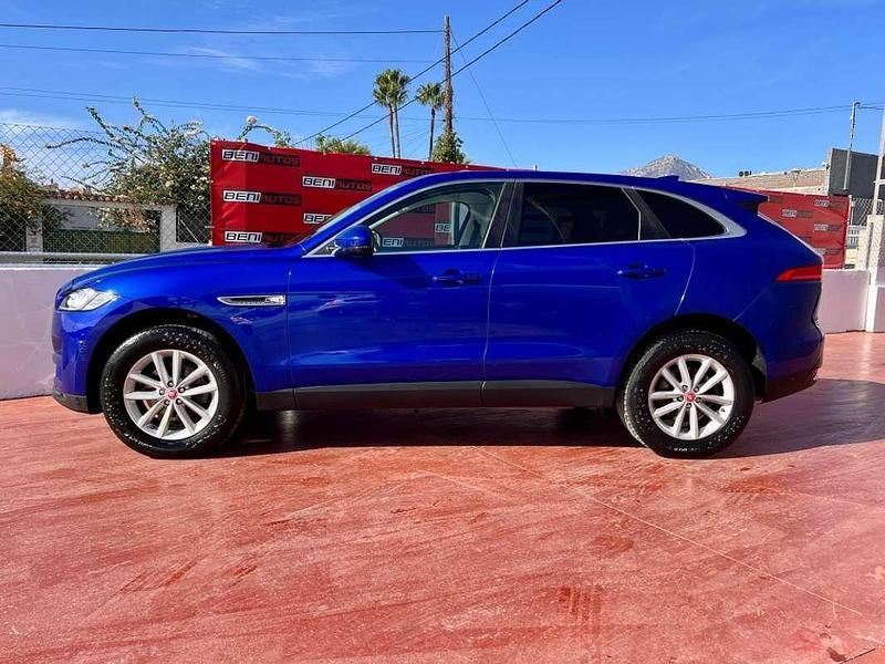 Usado Jaguar F-Pace Portfolio 180 CV (132 kW) 2017 Azul SUV