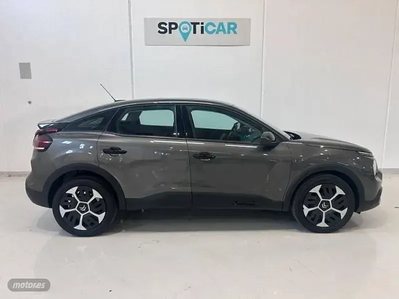Usado Citroën C4 Feel 131 CV (96 kW) 2022 Gris Berlina