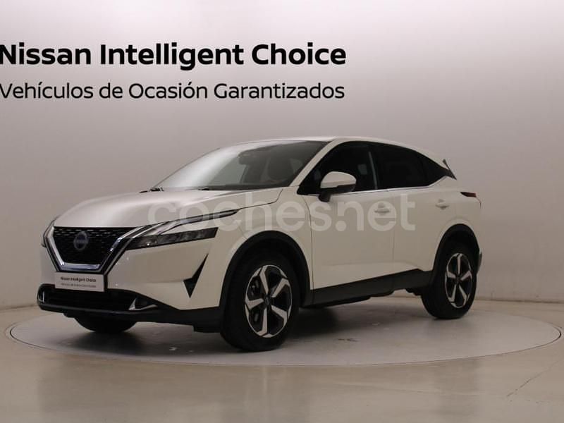 Blanco Usado 2023 Nissan Qashqai N-Connecta SUV | 27.900 € (Un poco caro) - Imagen 1/4