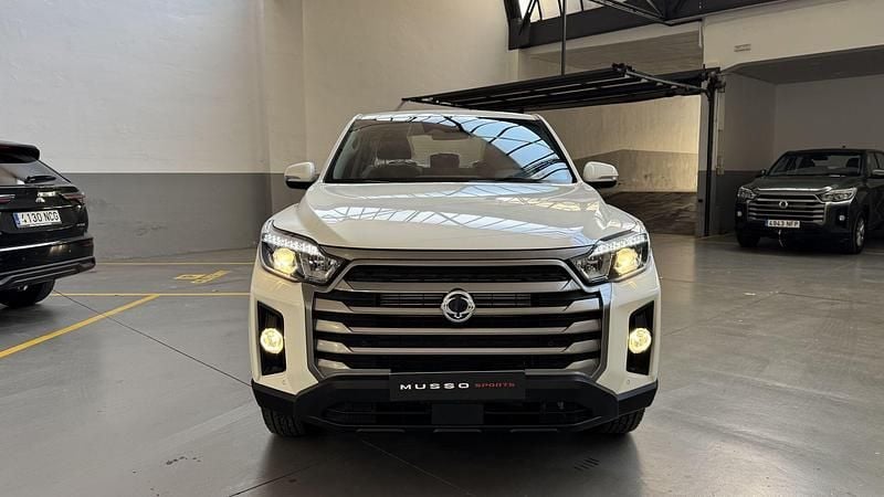 Nuevo Ssangyong (KGM) Musso 202 CV (148 kW) 2025 Blanco Descapotable