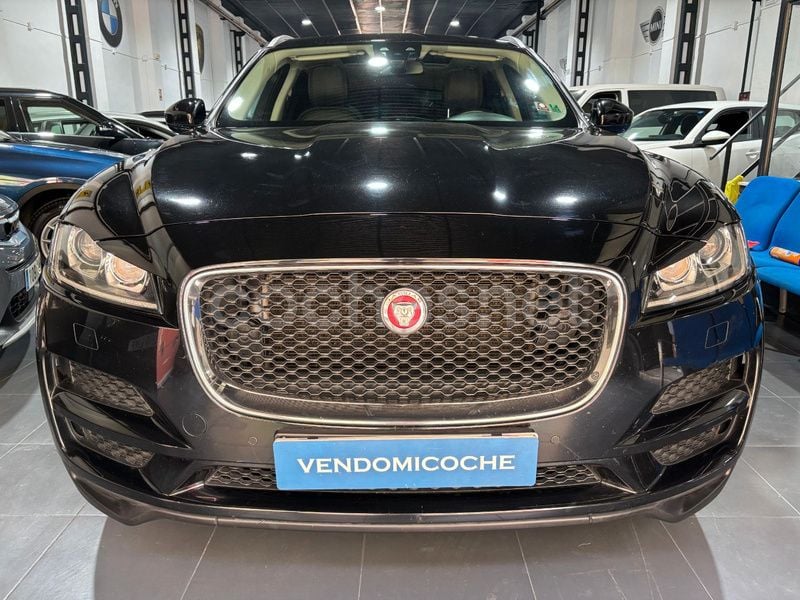 Negro Usado 2019 Jaguar F-Pace Prestige SUV | 14.990 € (Super precio) - Imagen 1/4