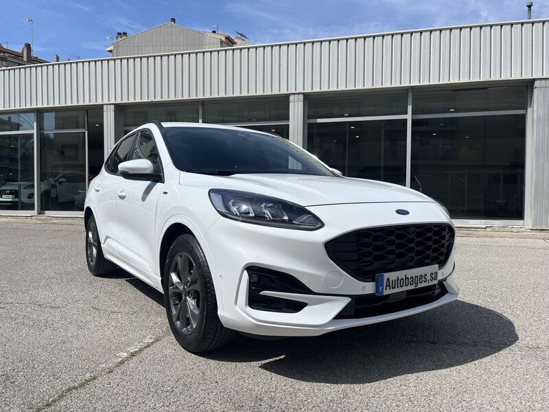 Usado Ford Kuga ST-Line 150 CV (110 kW) 2021 Blanco SUV