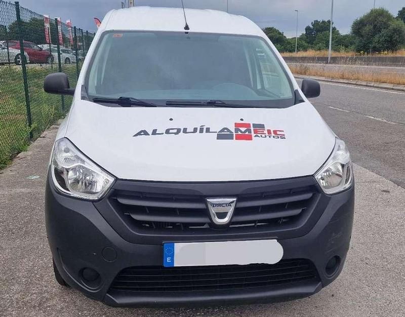 Blanco Usado 2020 Dacia Dokker Comfort Van | 3999 € - Imagen 1/3