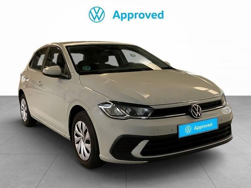 Usado VW Polo 95 CV (69 kW) 2022 Gris / plata Utilitario