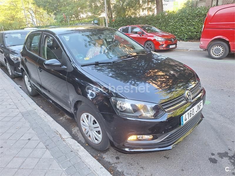 Negro Usado 2016 VW Polo Edition Berlina | 8200 € (Buen precio) - Imagen 1/4