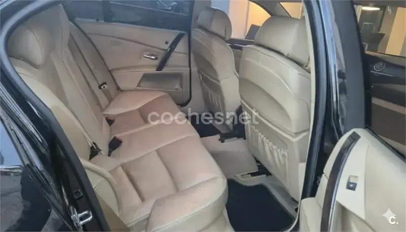 Usado BMW 520 170 CV (125 kW) 2003 Negro Berlina