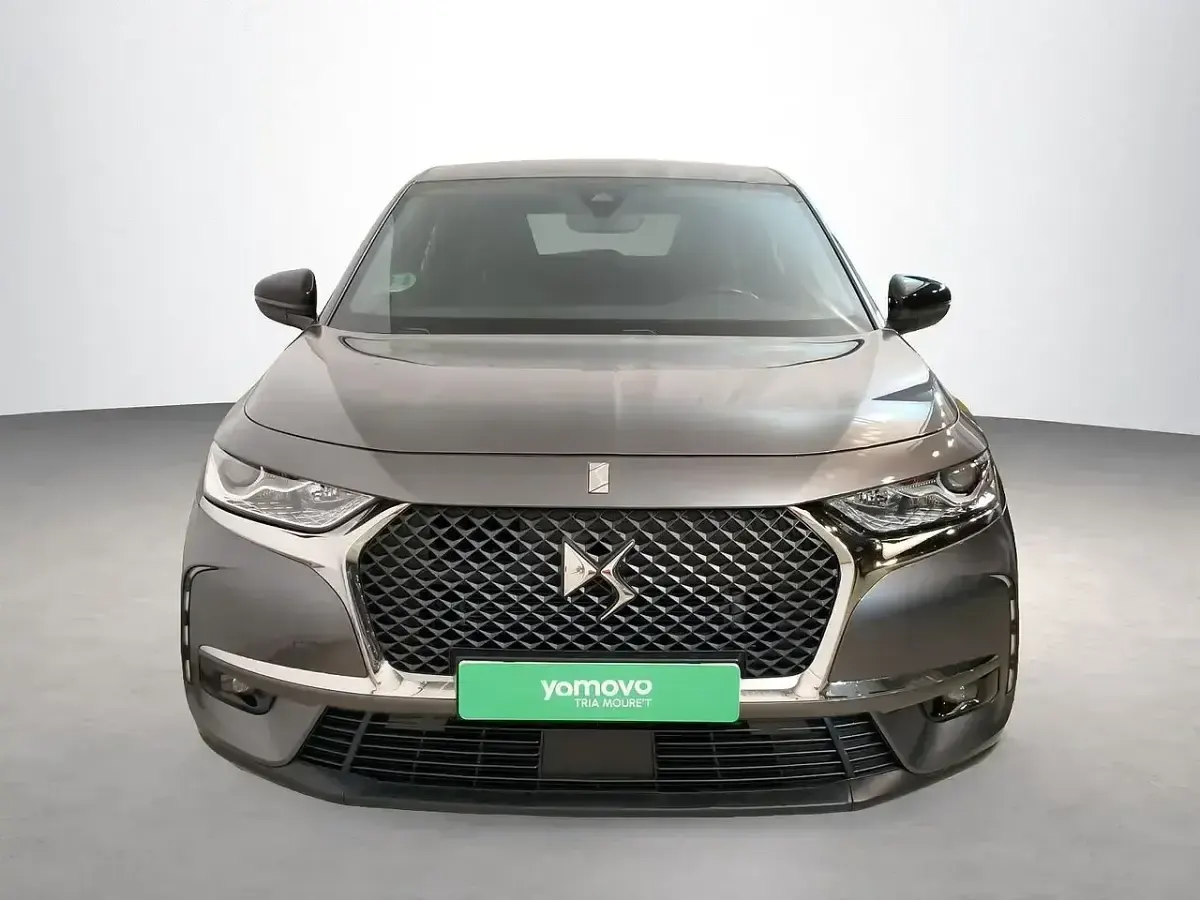 Usado DS Automobiles DS7 Crossback So Chic 130 CV (95 kW) 2021 Gris SUV