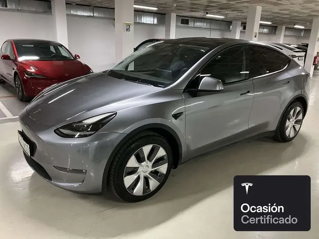 Usado Tesla Model Y Long Range AWD 189 kW (258 CV) 2024 Plateado SUV