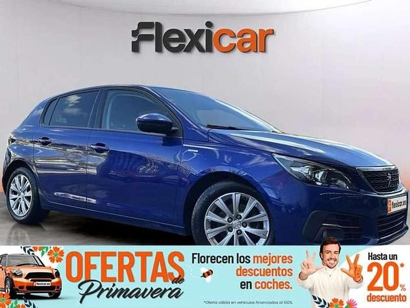 Usado Peugeot 308 SW Allure 131 CV (96 kW) 2020 Azul Familiar
