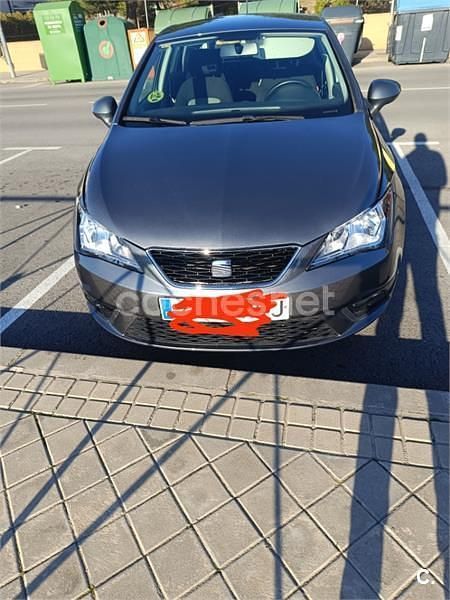 Usado Seat Ibiza Style 105 CV (77 kW) 2012 Gris / plata Berlina