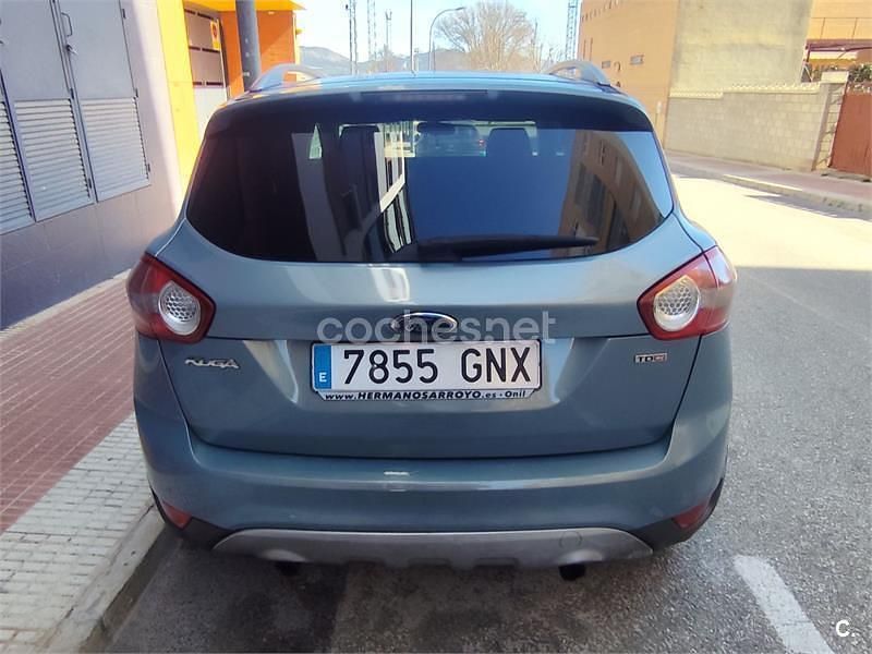 Usado Ford Kuga Trend 136 CV (100 kW) 2009 Azul SUV