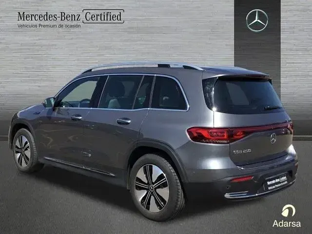 Usado Mercedes EQB250 139 kW (190 CV) 2022 Eléctrico SUV