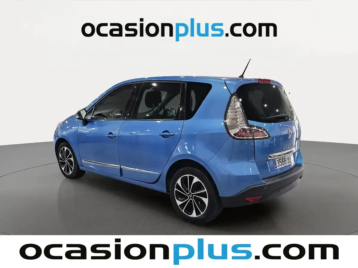 Usado Renault Scénic III Bose Edition 110 CV (80 kW) 2016 Azul Monovolumen