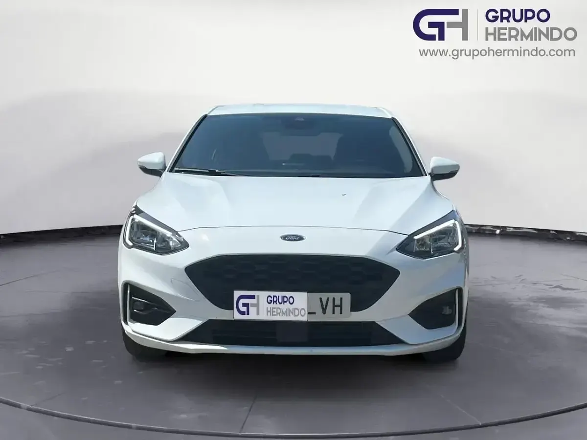 Usado Ford Focus ST-Line 125 CV (91 kW) 2022 Blanco Berlina