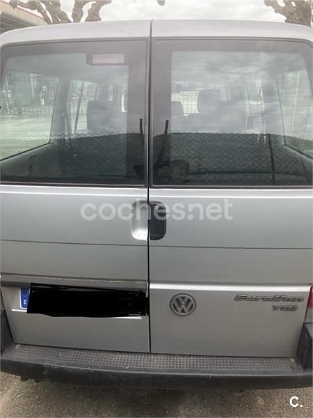 Usado VW Transporter 68 CV (50 kW) 2002 Gris / plata Van