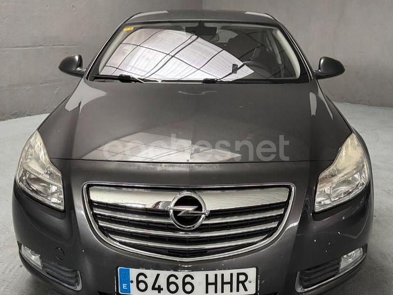Gris / plata Usado 2012 Opel Insignia Selective Berlina | 7199 € (Un poco caro) - Imagen 1/4