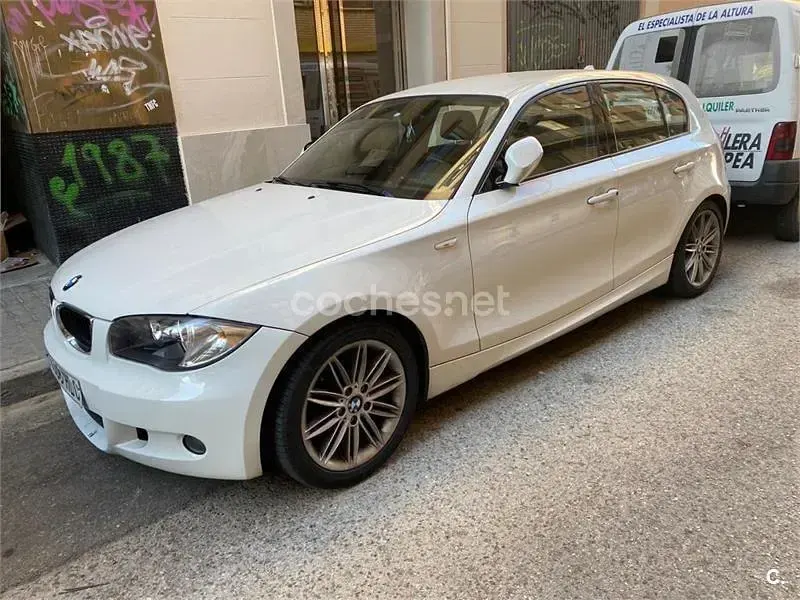Usado BMW 116 122 CV (89 kW) 2011 Blanco Utilitario