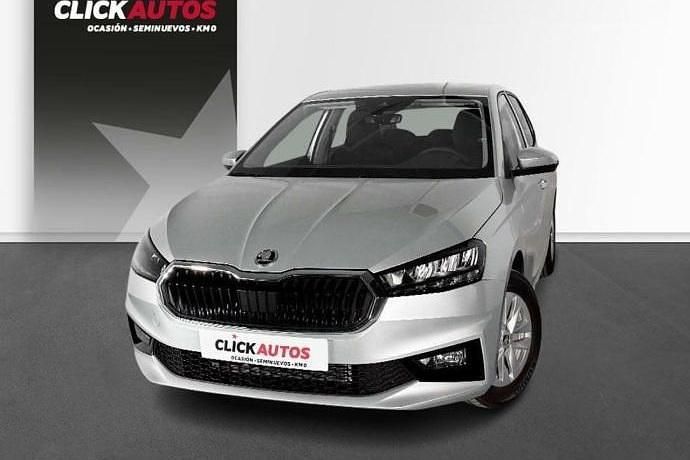 Usado Skoda Fabia Ambition 110 CV (80 kW) 2024 Negro Utilitario