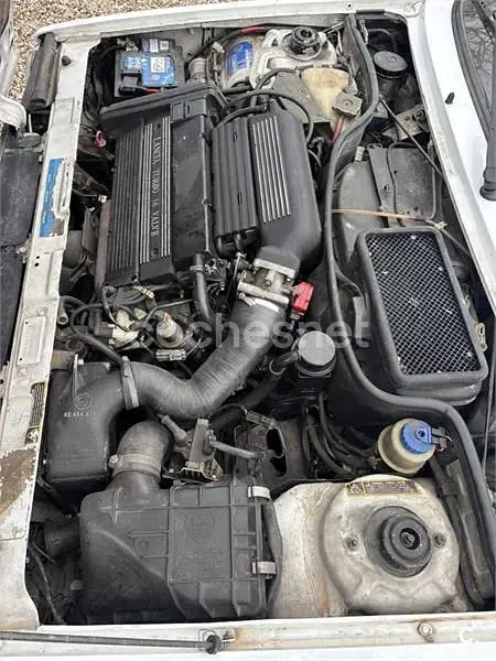 Usado Lancia 2000 165 CV (121 kW) 1989 Blanco Berlina