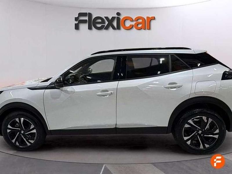 Usado Peugeot 2008 Allure 131 CV (96 kW) 2023 Blanco SUV