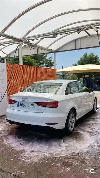 Usado Audi A3 Design 116 CV (85 kW) 2020 Blanco Berlina