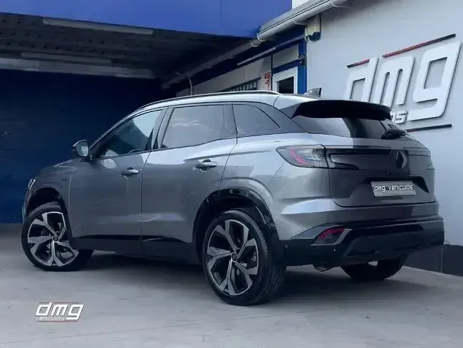 Usado Renault Austral Techno Esprit Alpine 157 CV (115 kW) 2024 Gris SUV