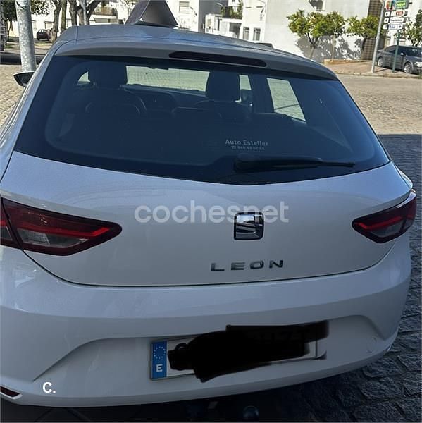 Usado Seat Leon I-Tech 150 CV (110 kW) 2014 Blanco Berlina