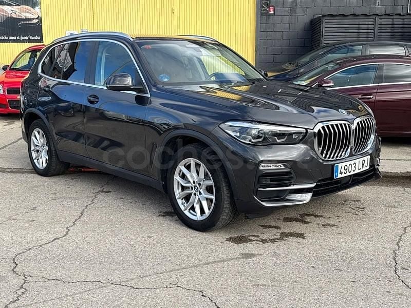 Usado BMW X5 394 CV (289 kW) 2021 Gris / plata SUV