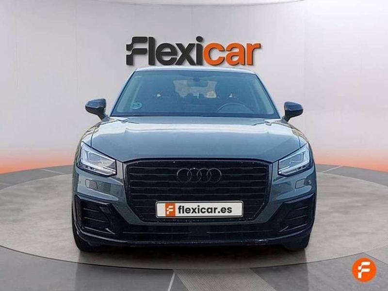 Usado Audi Q2 Design 116 CV (85 kW) 2018 Gris SUV